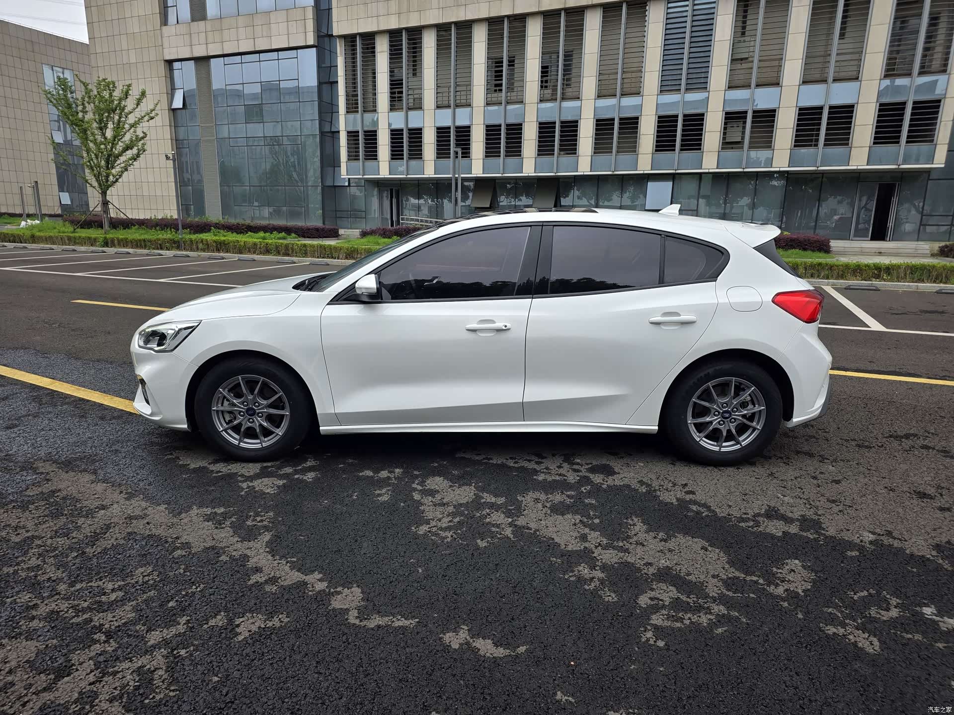 Ford Focus, 2020 3