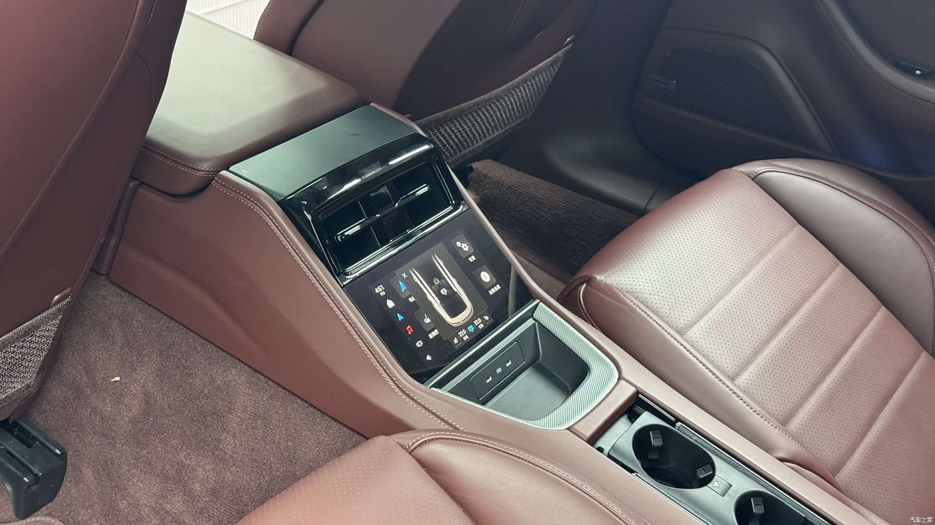Porsche Panamera, 2024 14