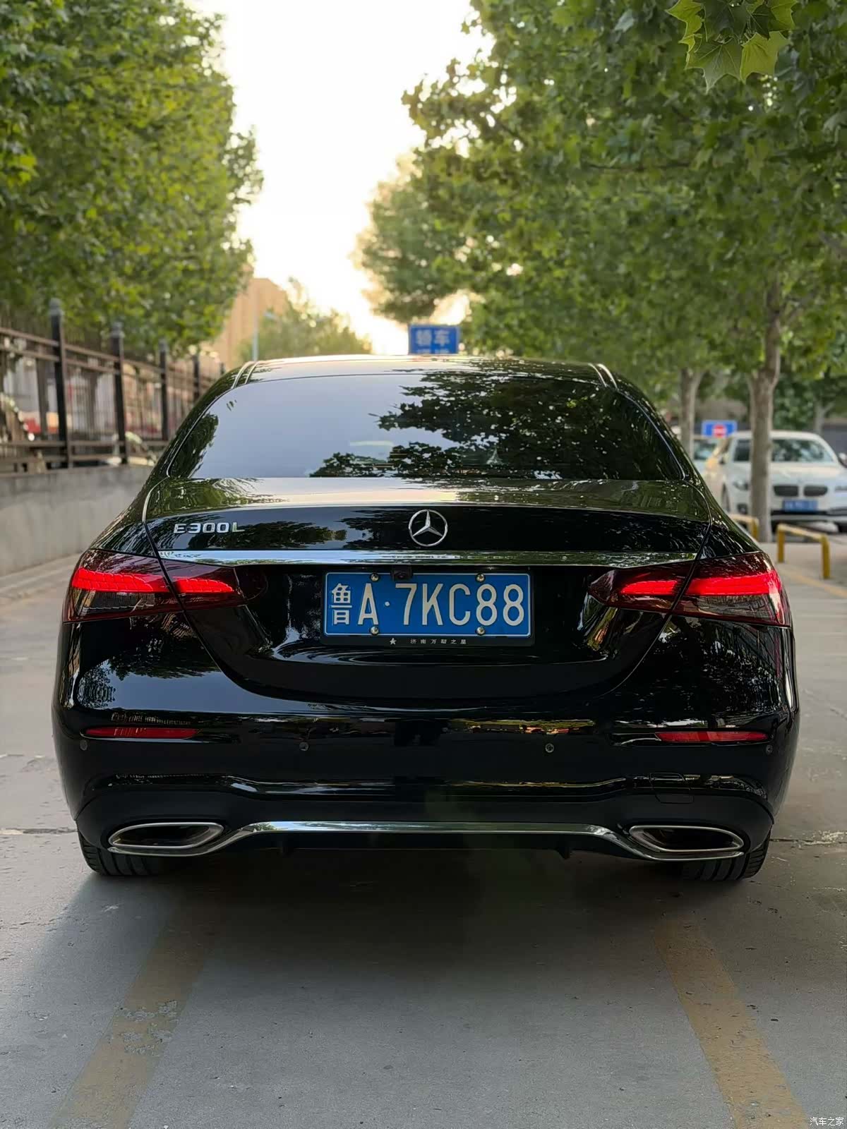 Mercedes-Benz E-Class, 2021 4