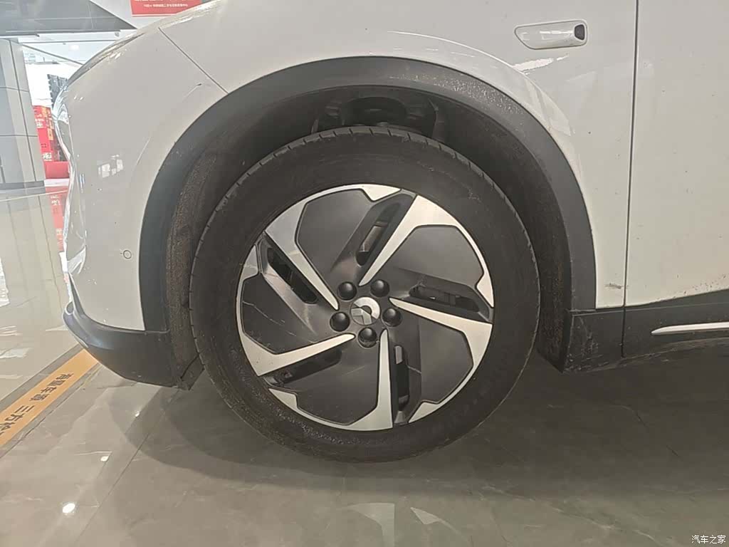 NIO ES6, 2025 25