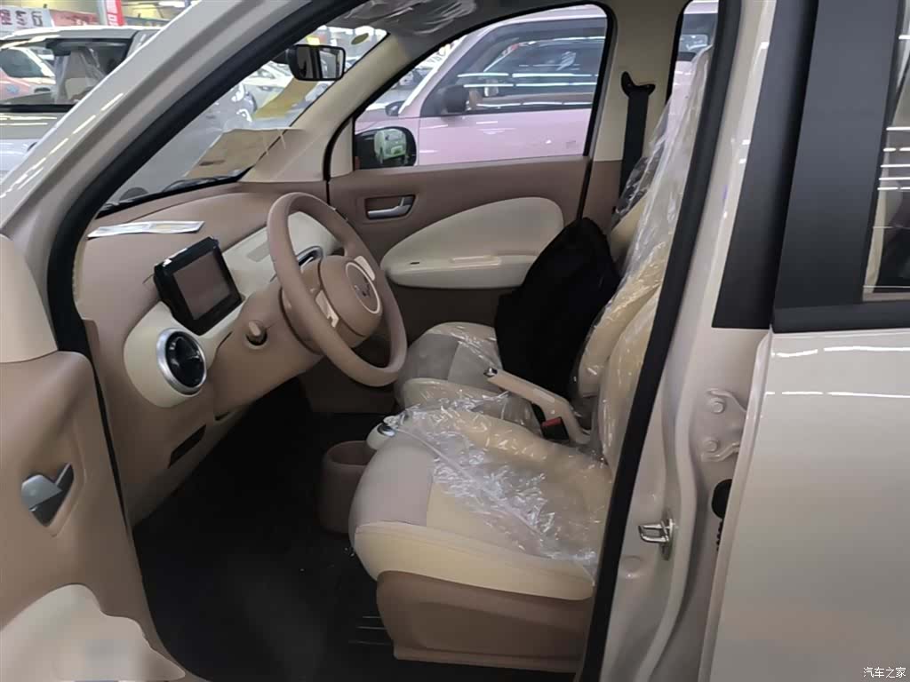 Wuling MINIEV, 2026 15