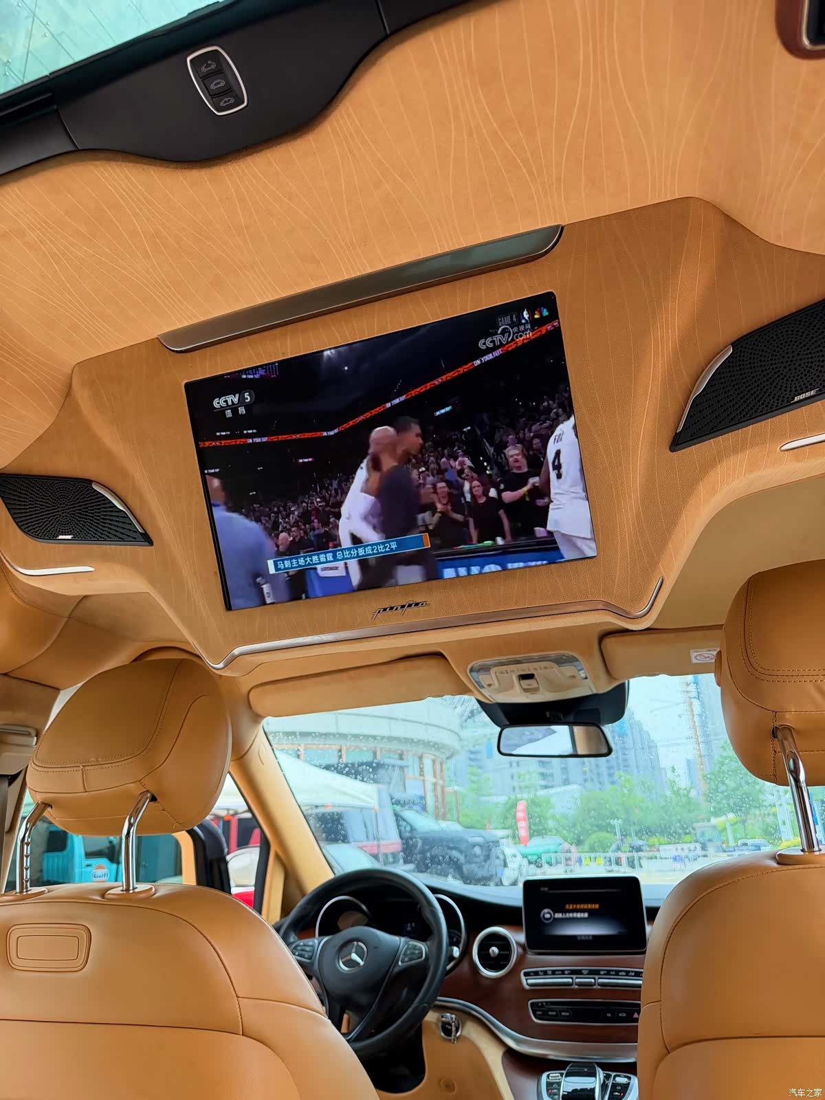 Mercedes-Benz V-Class, 2019 14