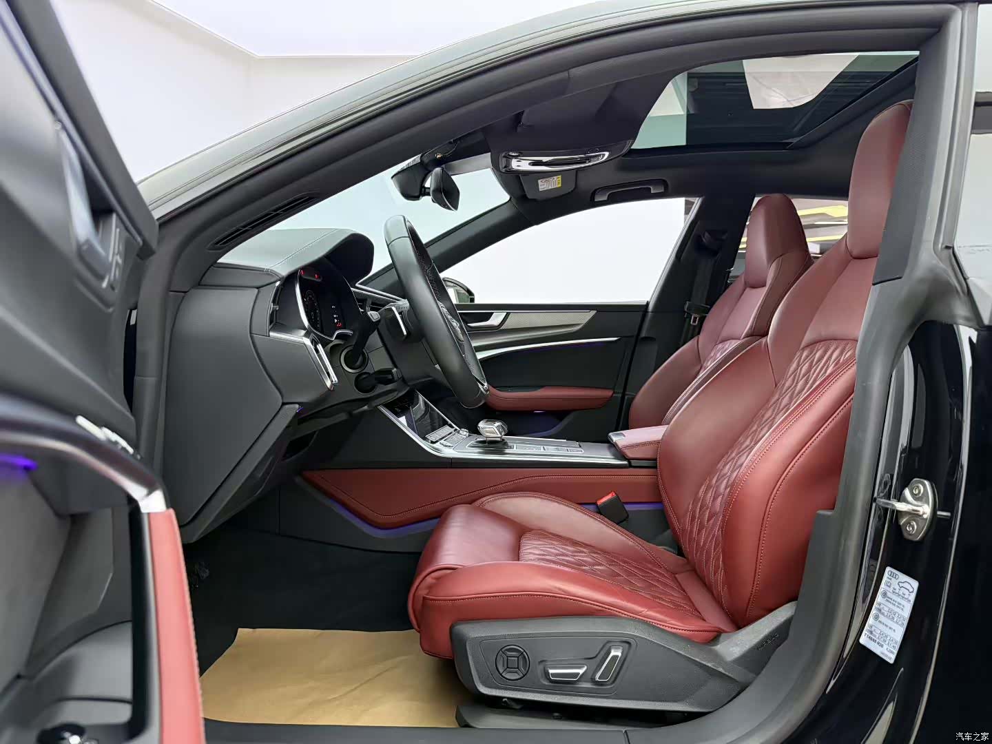 Audi A7L, 2024 4