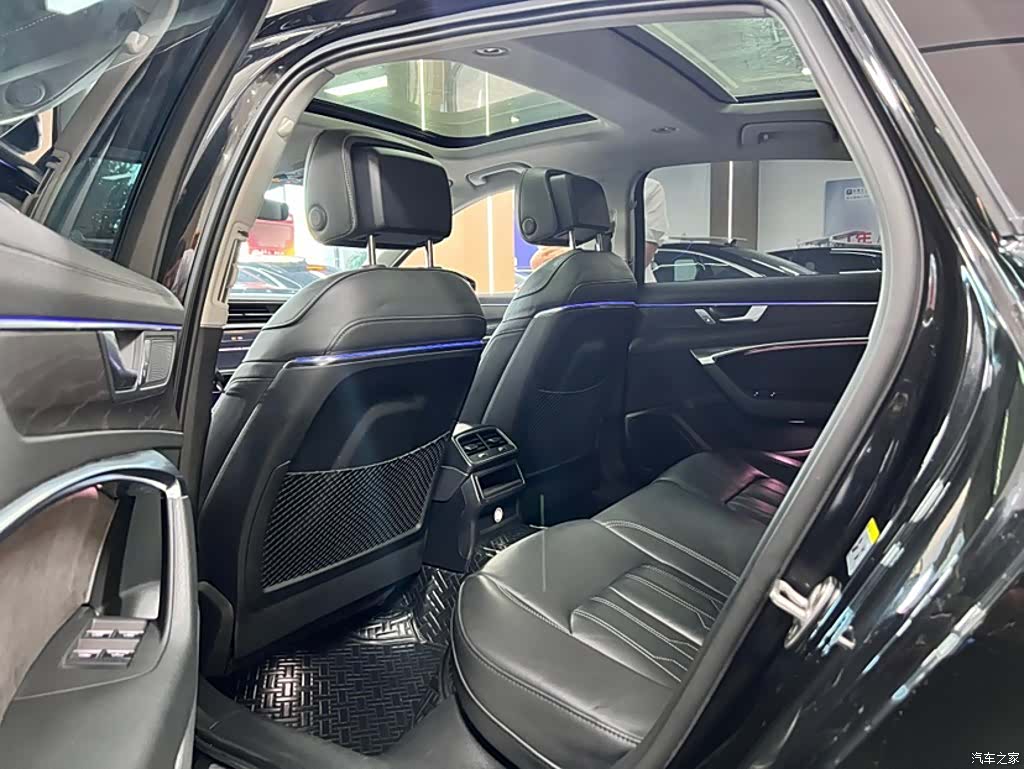 Audi A6L, 2019 11