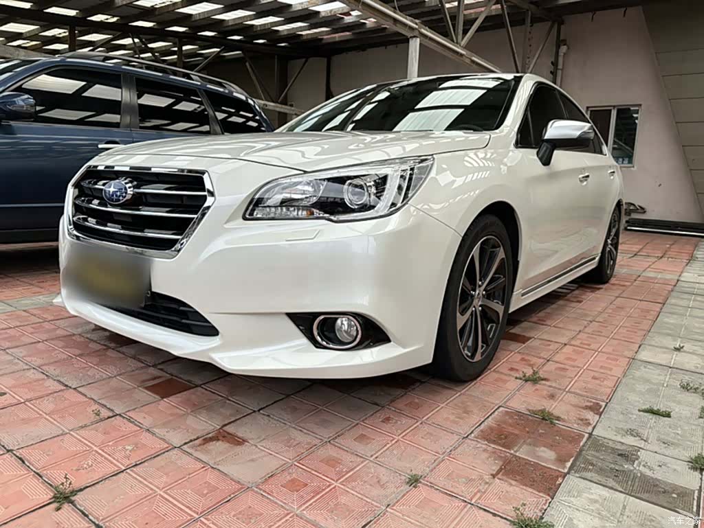 Subaru Legacy, 2017 2