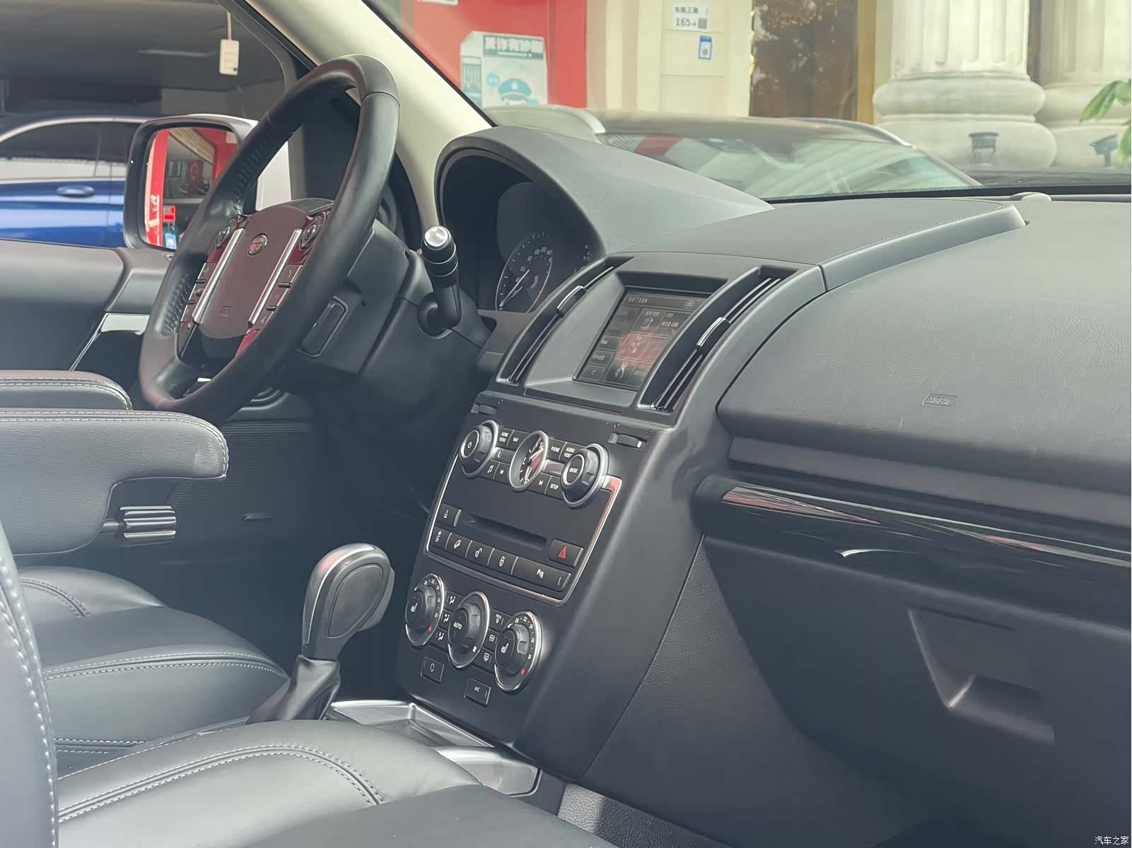 Land Rover Si4, 2013 18