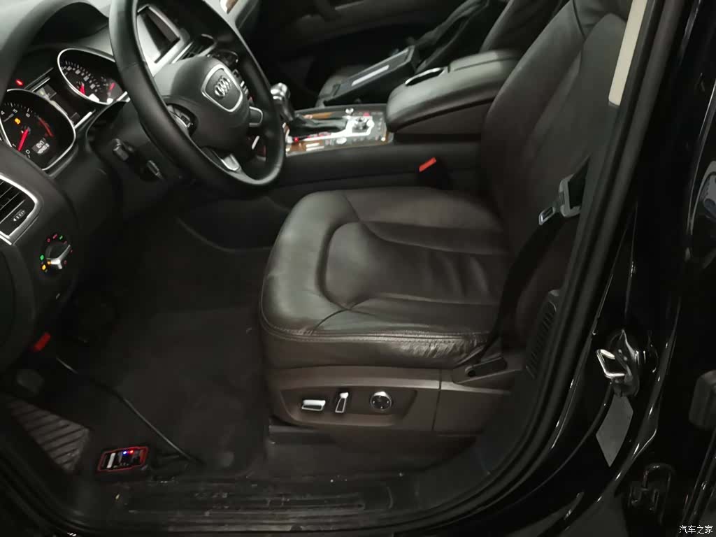 Audi Q7, 2015 12