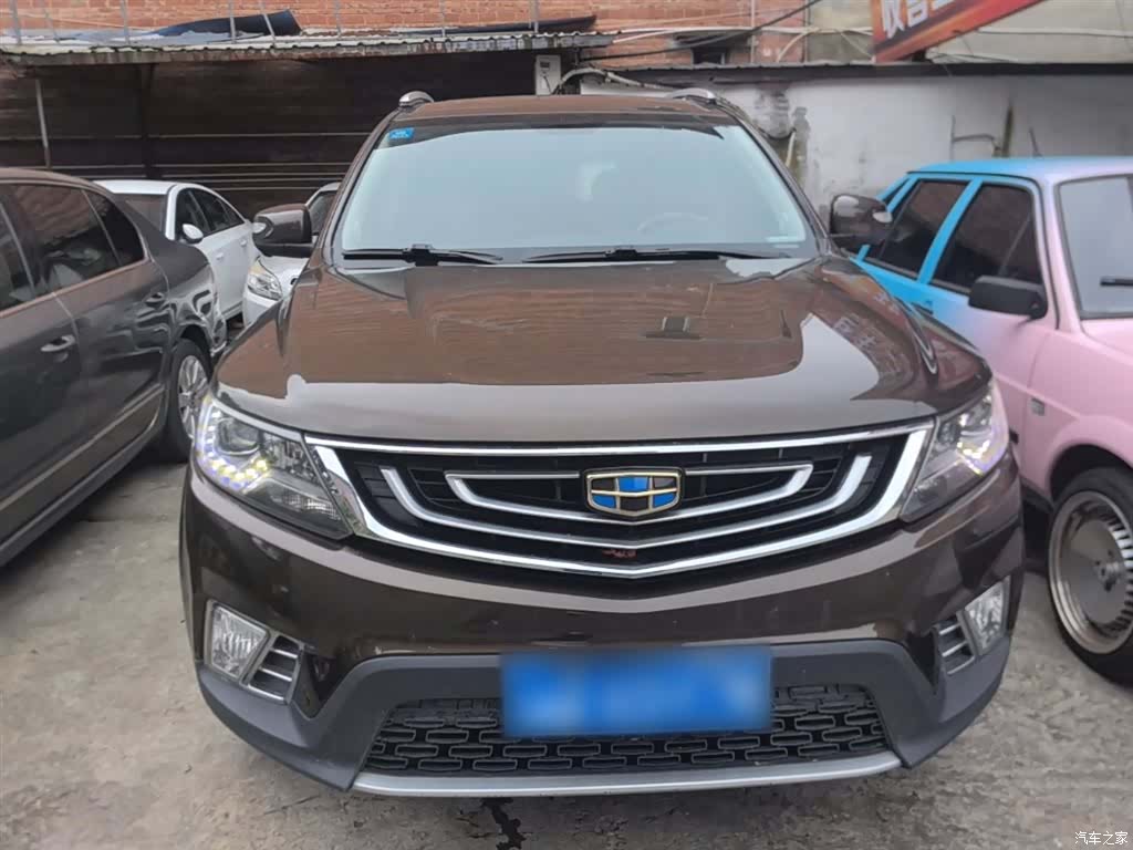 Geely X6, 2017 3