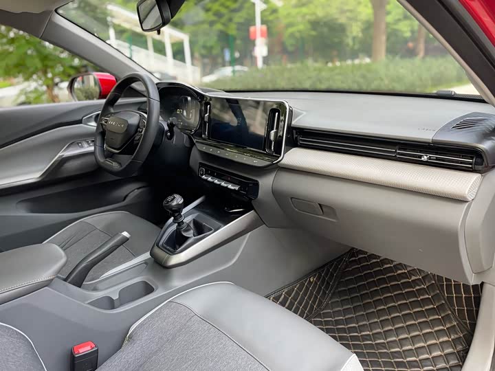 Baojun RC-5 2020 1.5L МКПП zhi yao Люкс