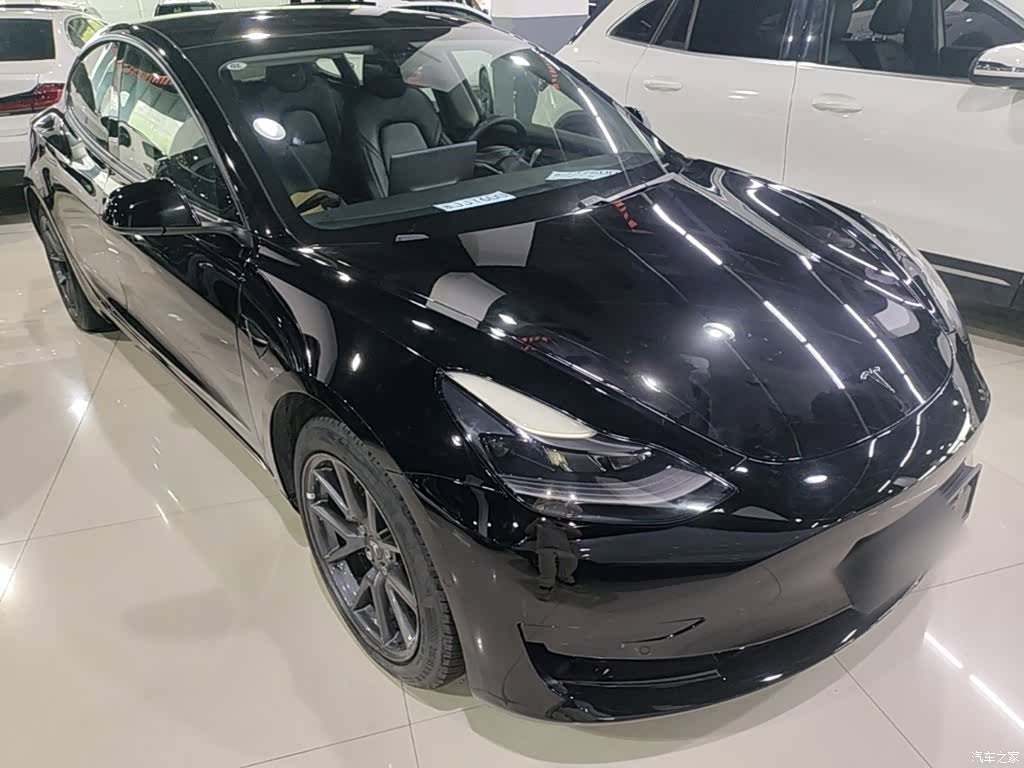 Tesla Model 3, 2021 4