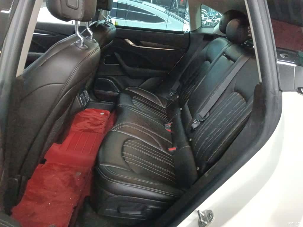 Maserati Levante, 2017 17