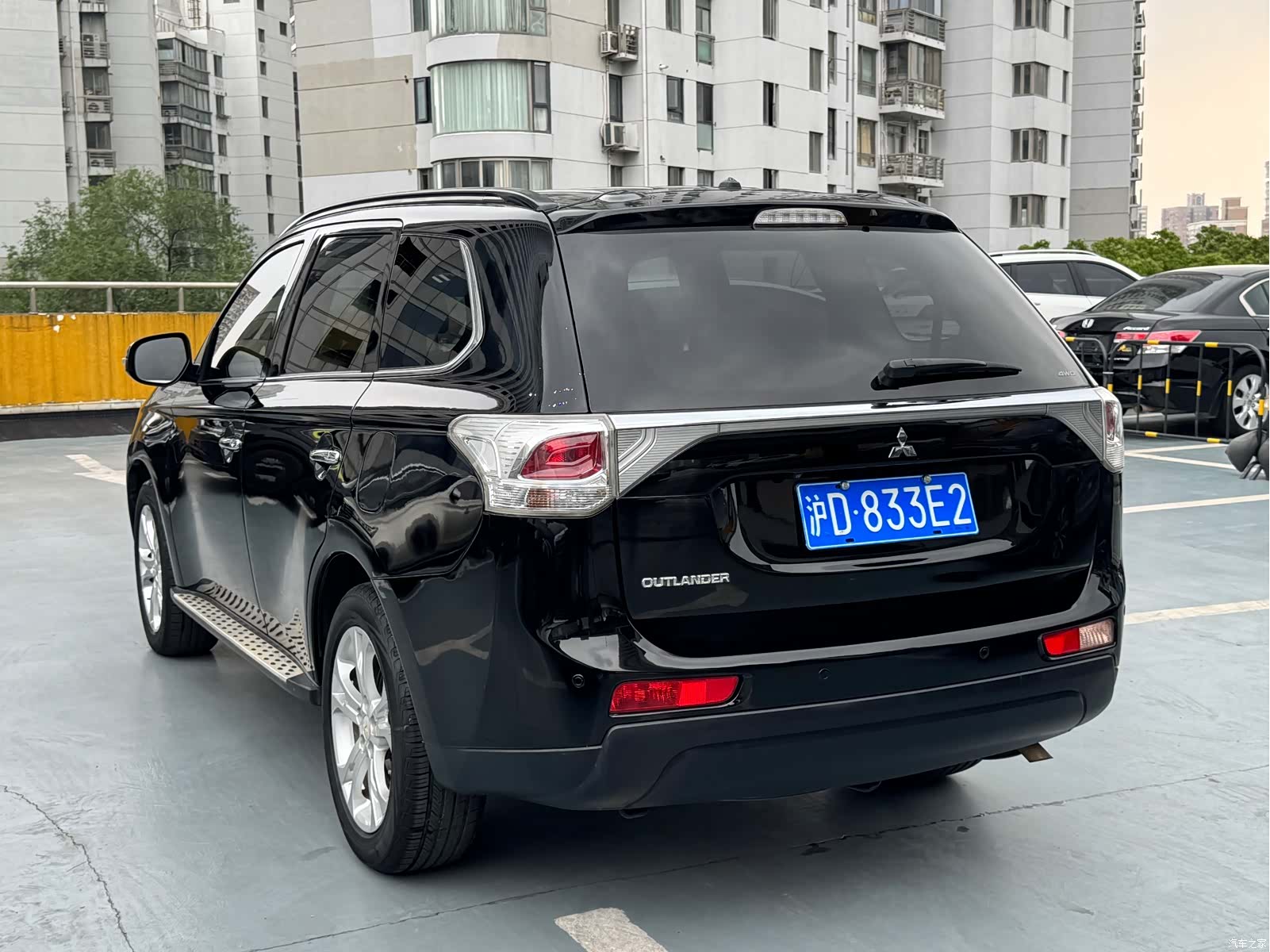 Mitsubishi Outlander, 2014 3