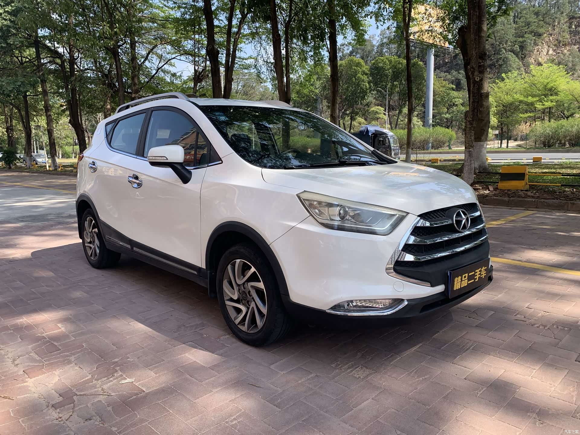 JAC S3, 2016 8