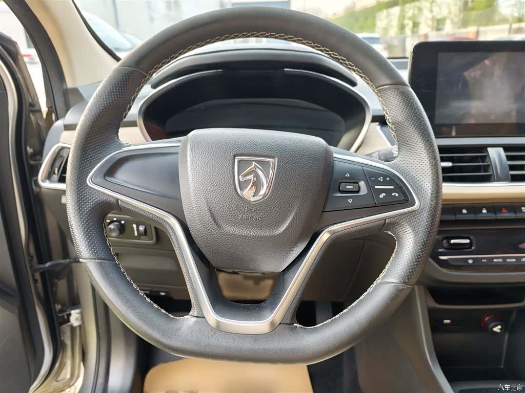 Wuling 360, 2019 3