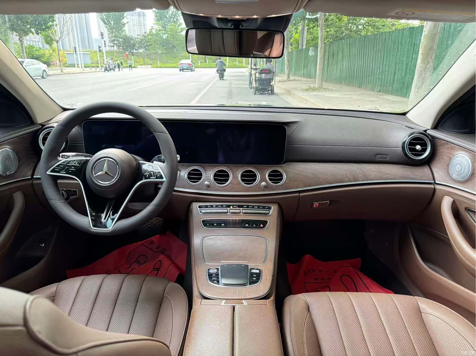 Mercedes-Benz E-Class, 2020 все фото