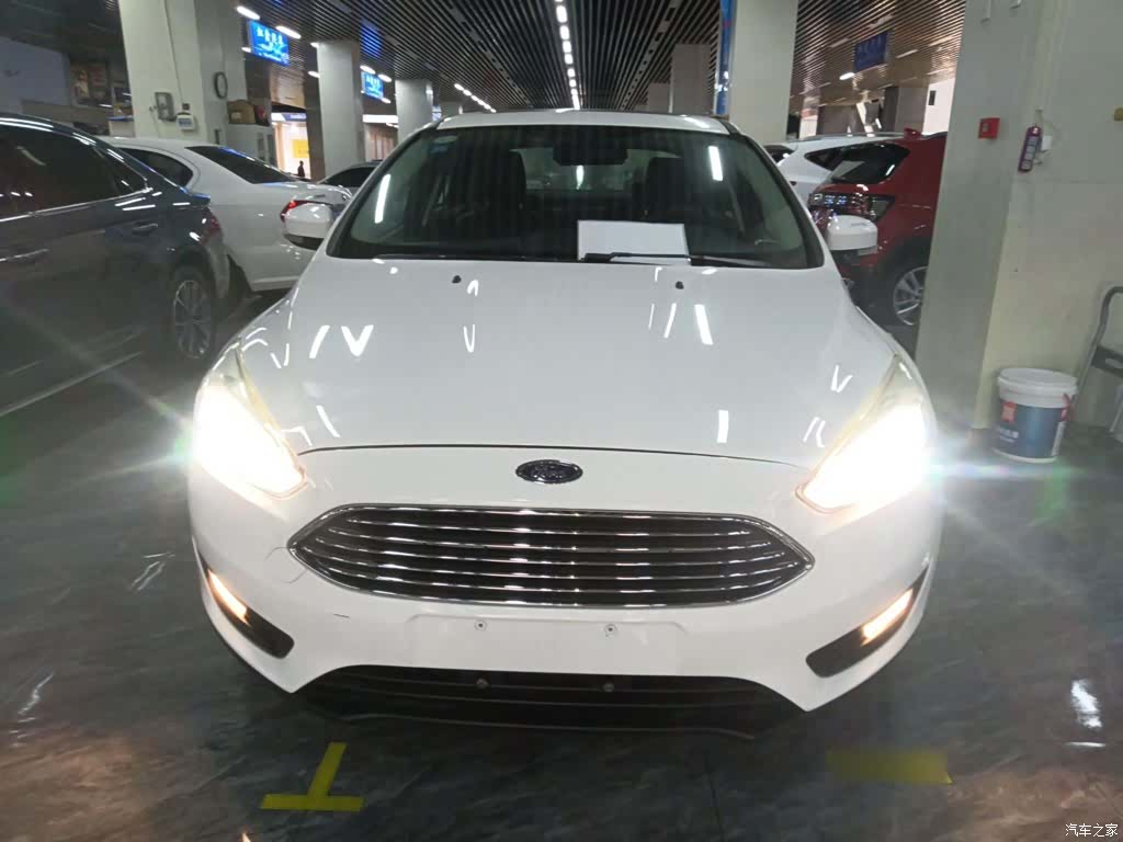 Ford Focus, 2018 3