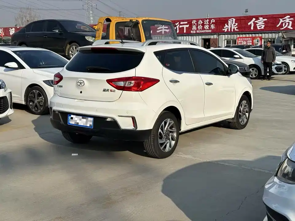 JAC Ruifeng S2