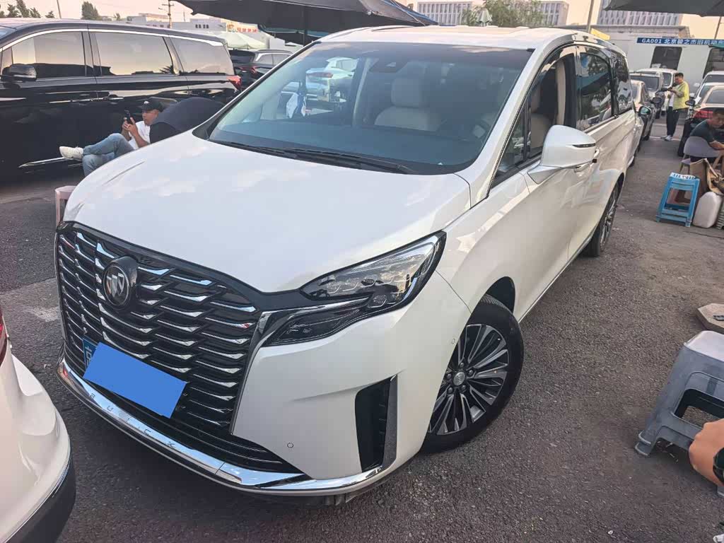 Buick GL8