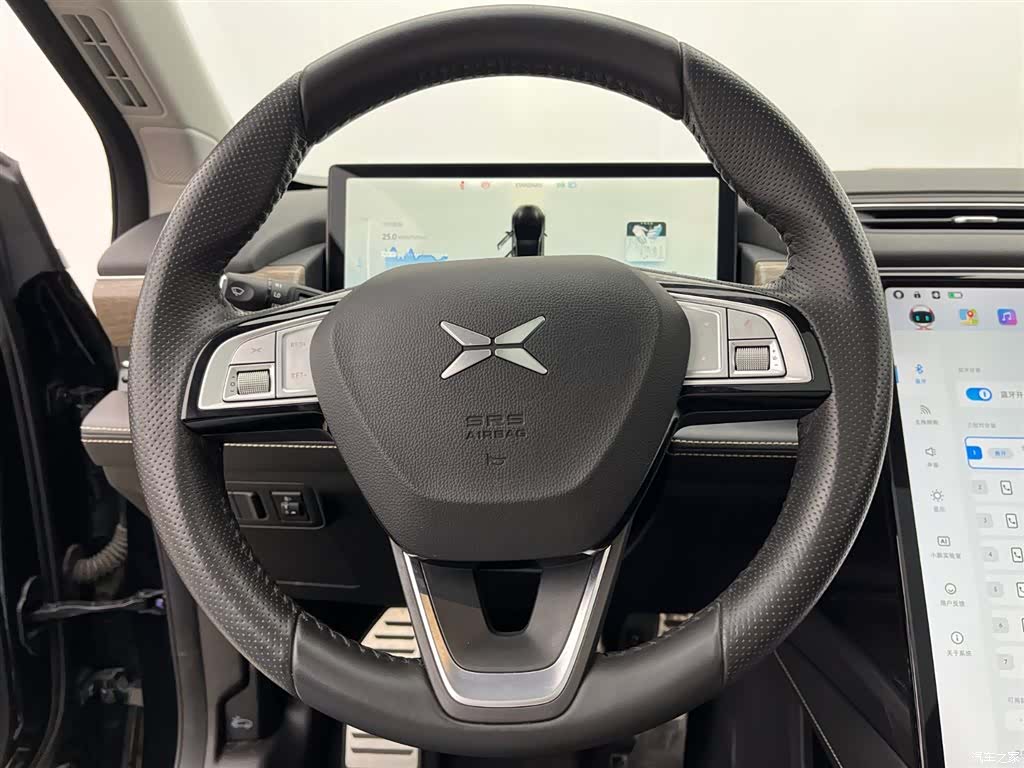 Xpeng P5, 2022 10