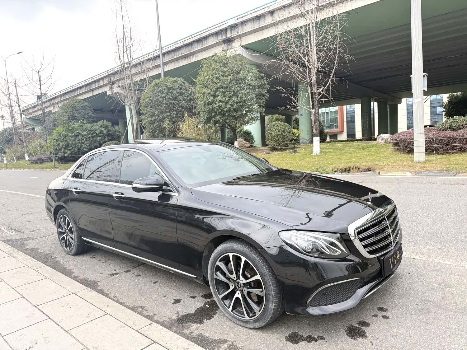 Mercedes-Benz E-Class, 2019 3
