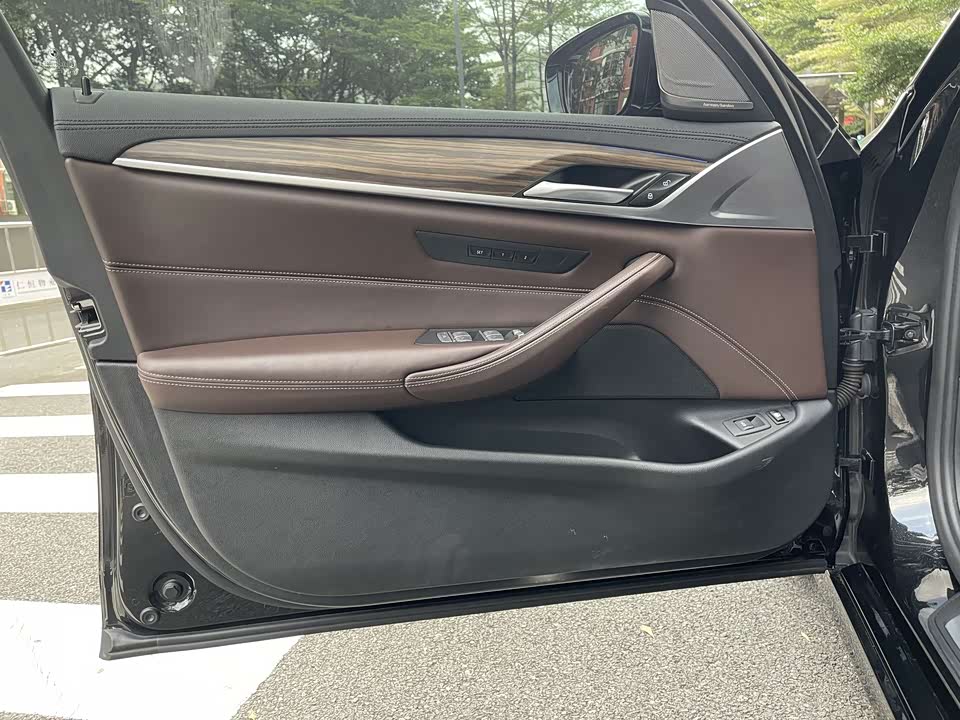 BMW 5 series BMW 5 series
