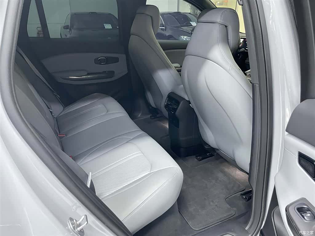 NIO ES6, 2020 12