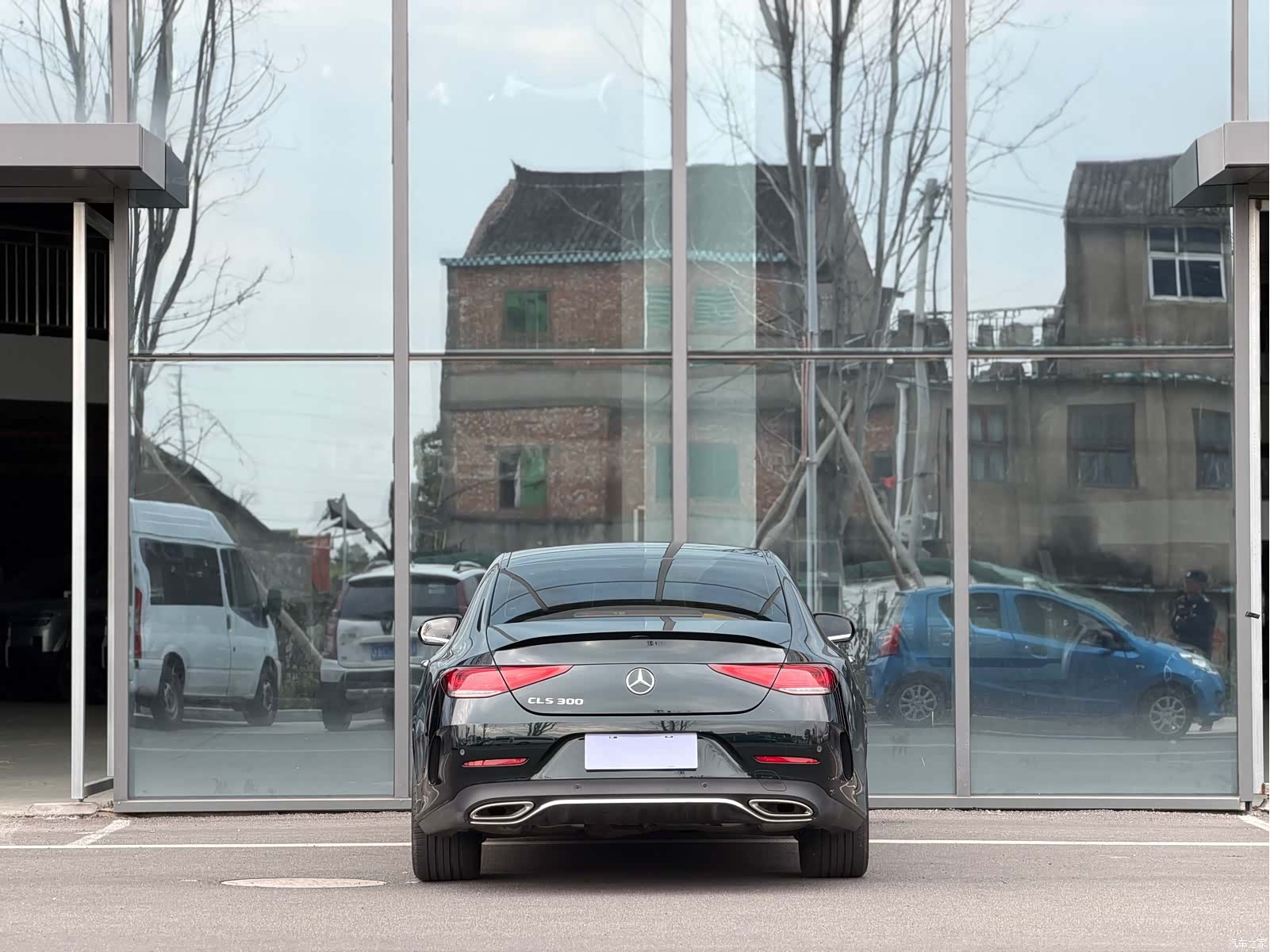 Mercedes-Benz CLS, 2024 4