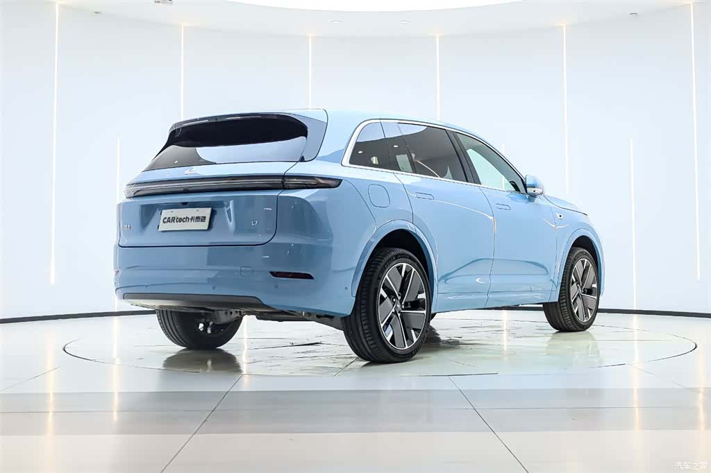 Li Auto L7, 2025 все фото