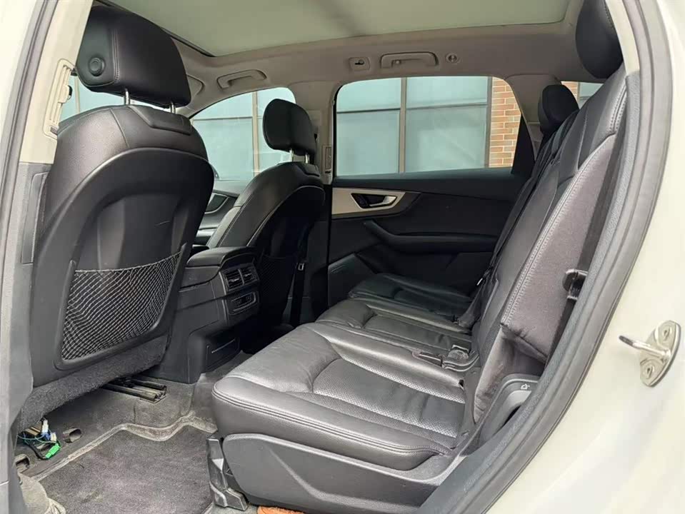 Audi Q7 Audi Q7