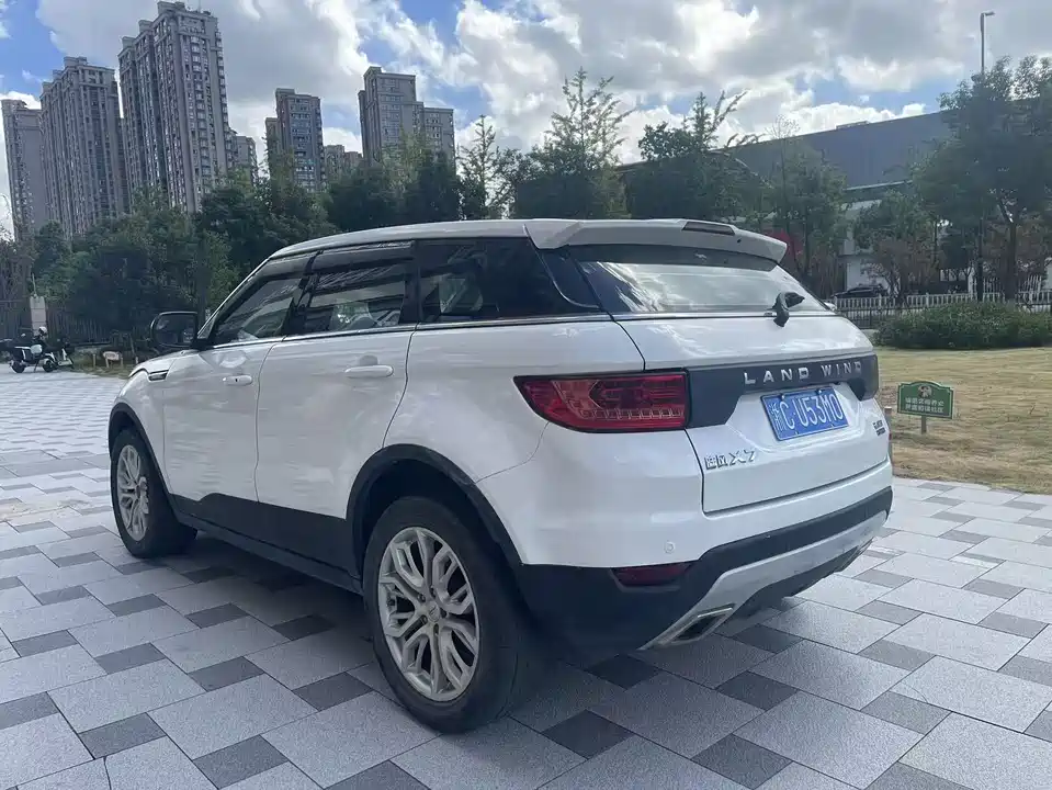 Landwind X7