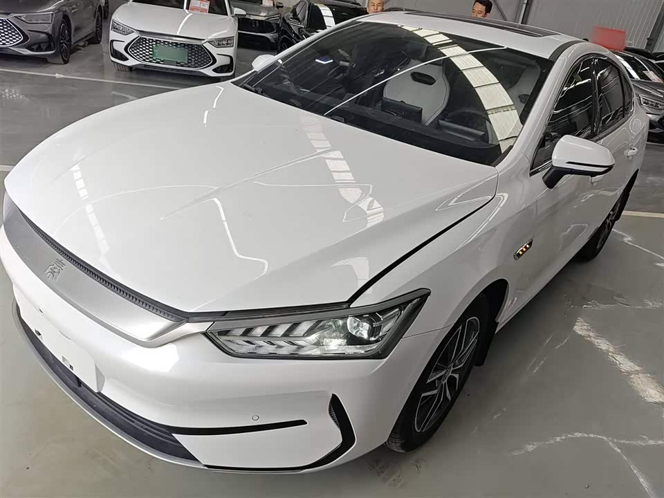 BYD Qin Yuan BYD Qin Yuan