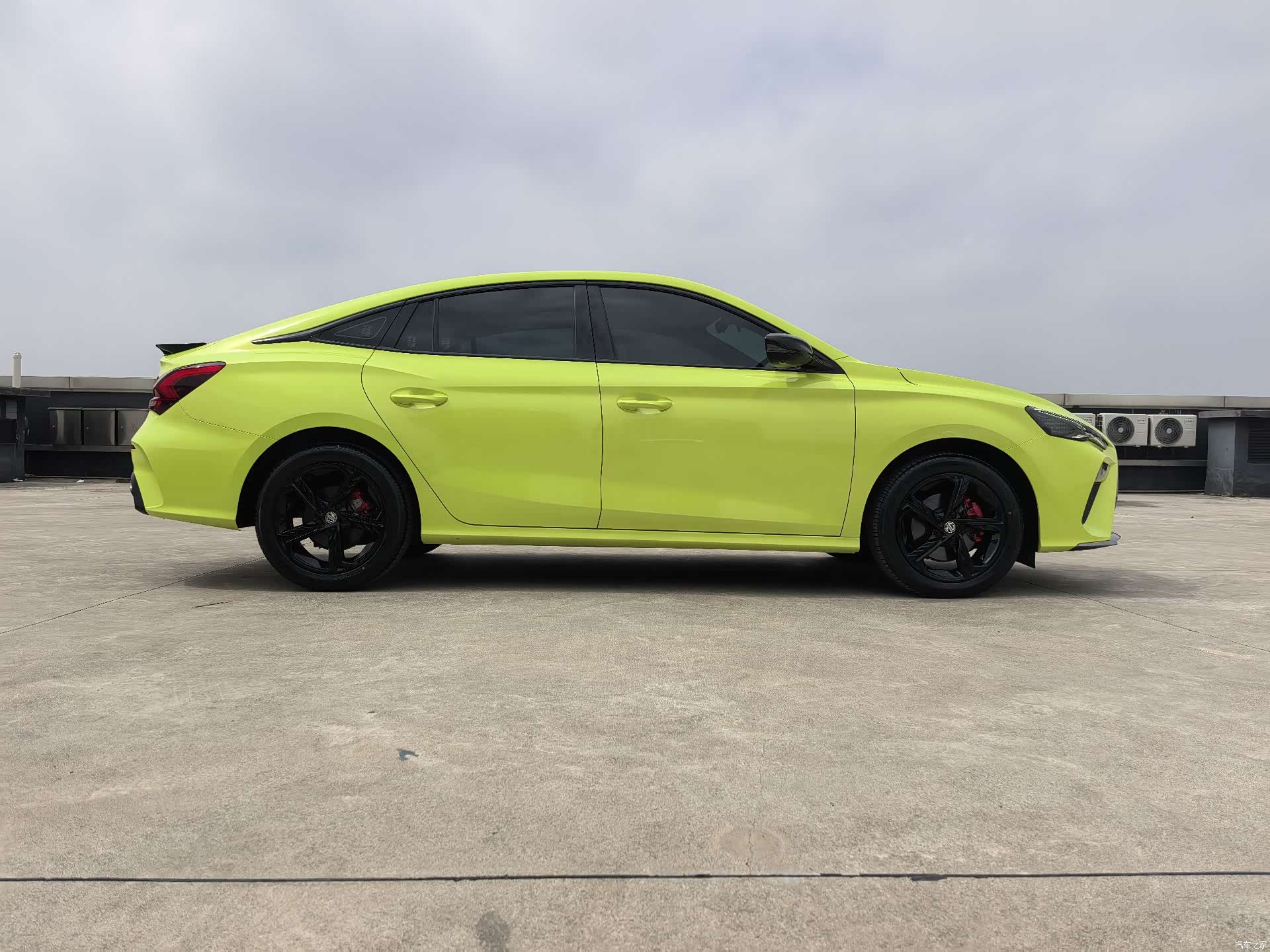 MG MG5, 2022 13