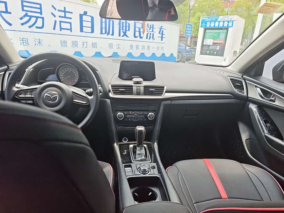 Mazda 3 Angkesaila Mazda 3 Angkesaila