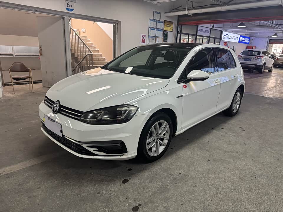 Volkswagen golf