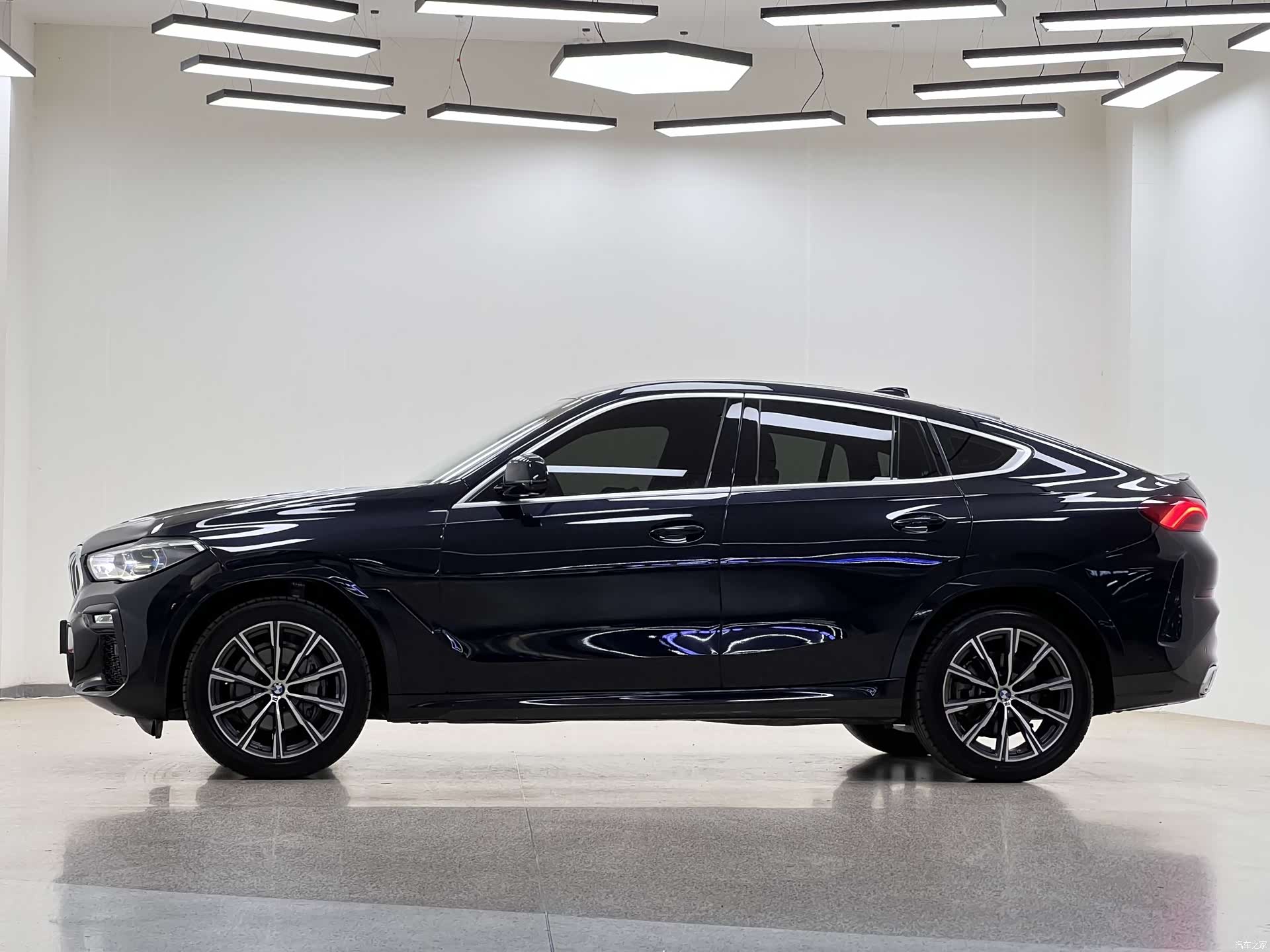 BMW X6, 2021 4
