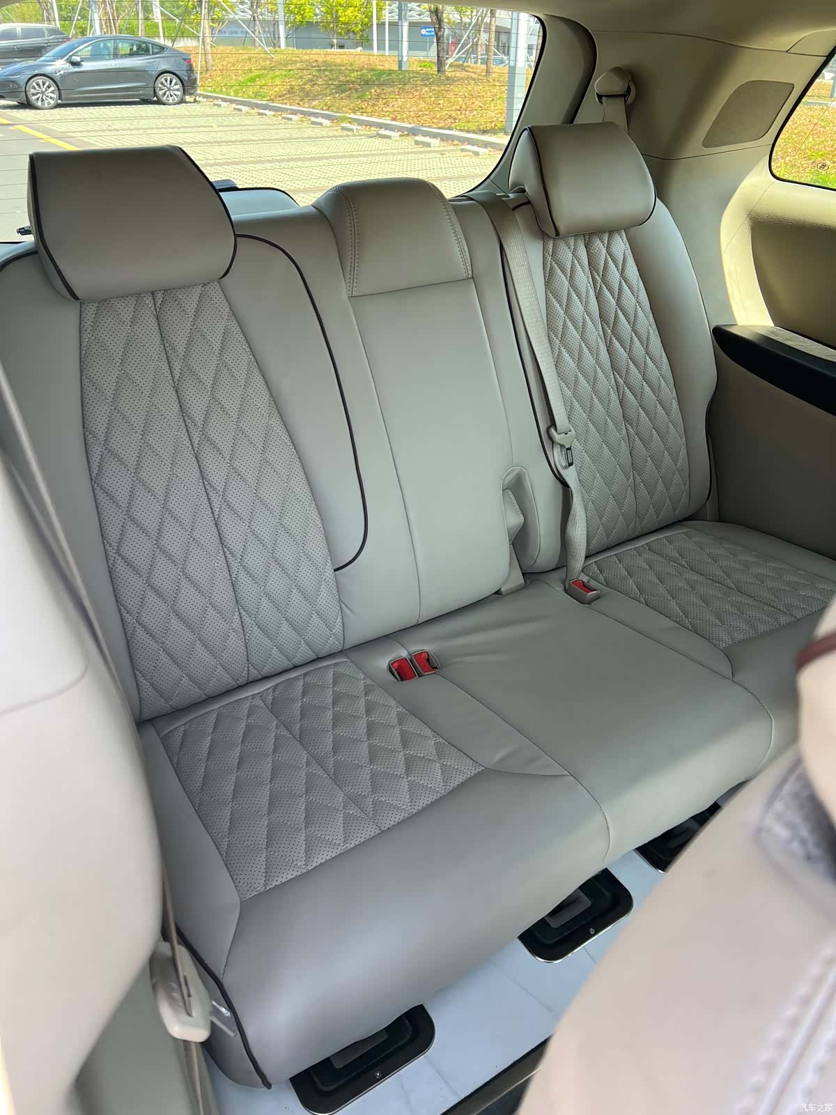 Buick GL8, 2019 11