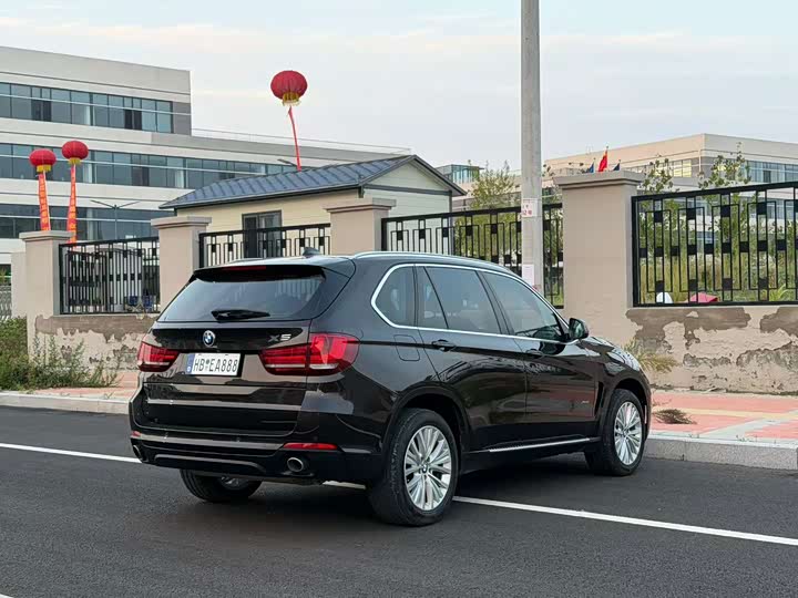BMW X5 2014 xDrive35i Leading