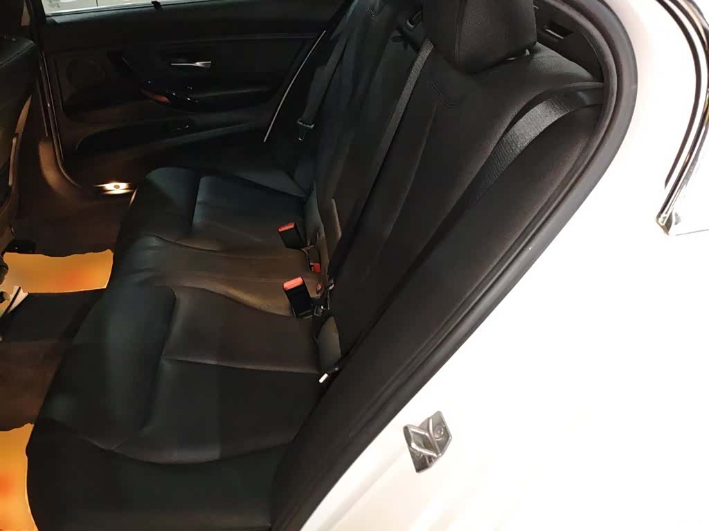 BMW 3 Series, 2016 14