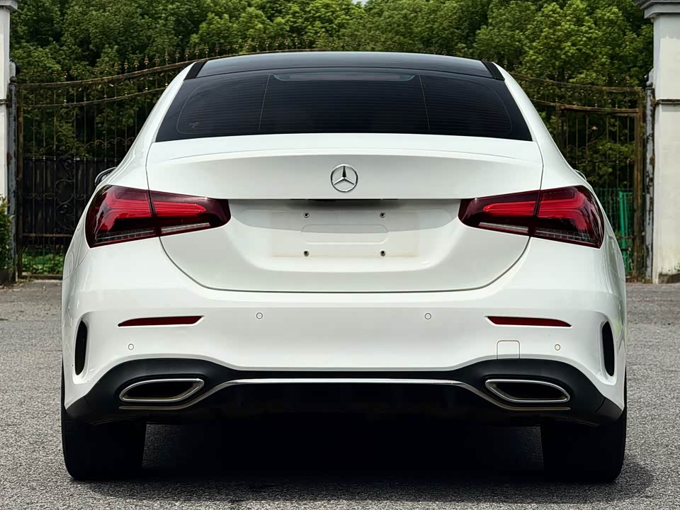 Mercedes-Benz Class A Mercedes-Benz Class A
