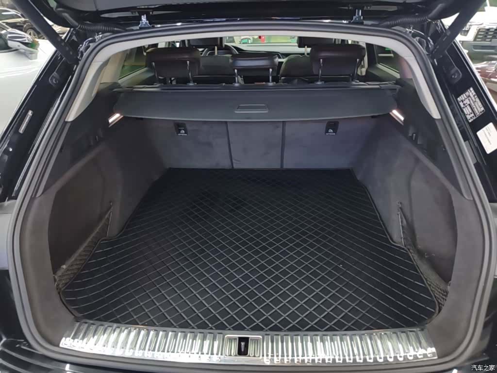 Audi e-tron, 2023 19