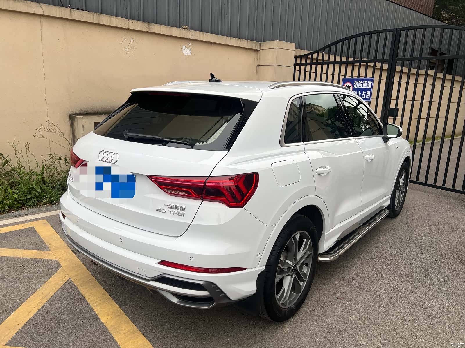 Audi Q3, 2021 4