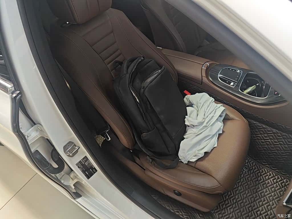 Mercedes-Benz E-Class, 2020 25