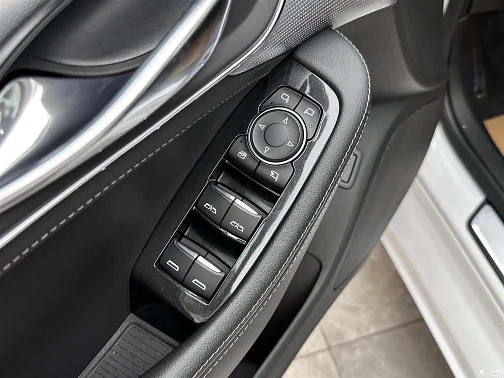 Cadillac CT5, 2024 17