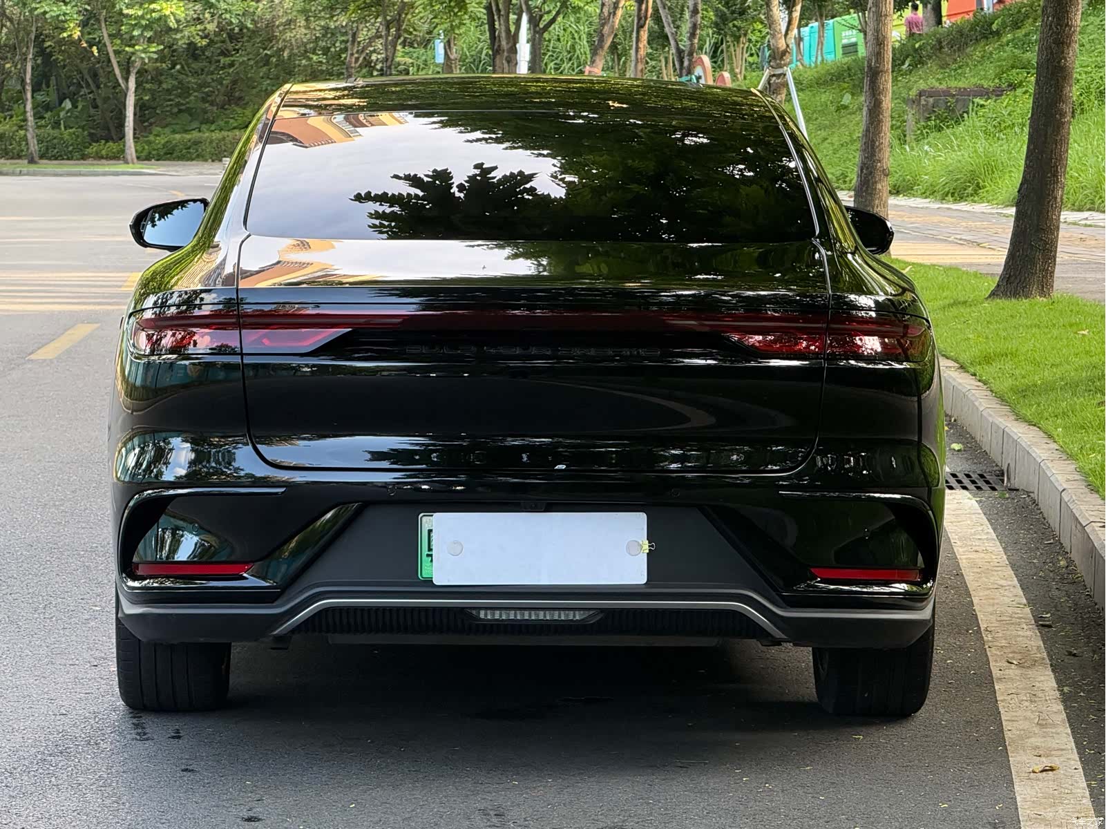 BYD Han, 2023 все фото