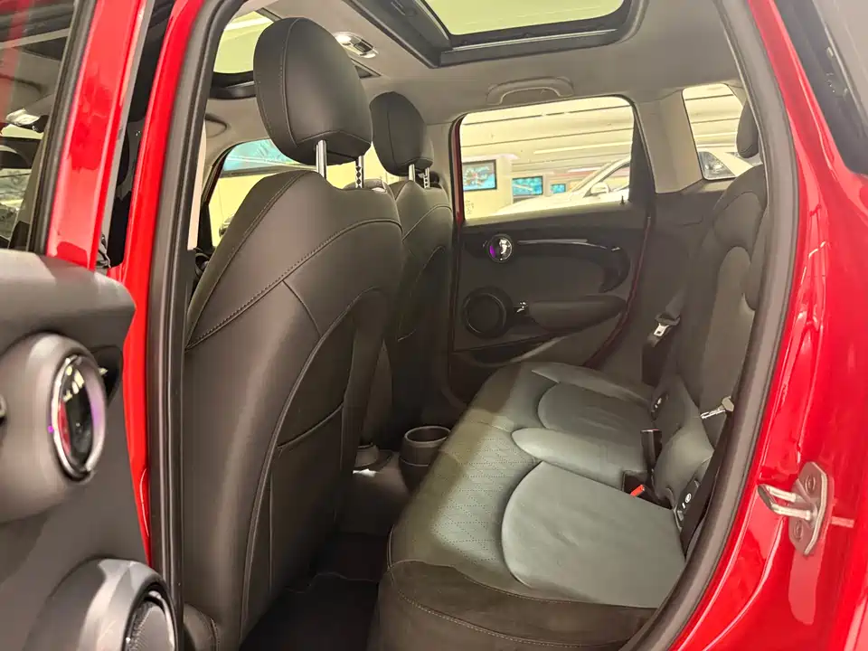 MINI MINI
