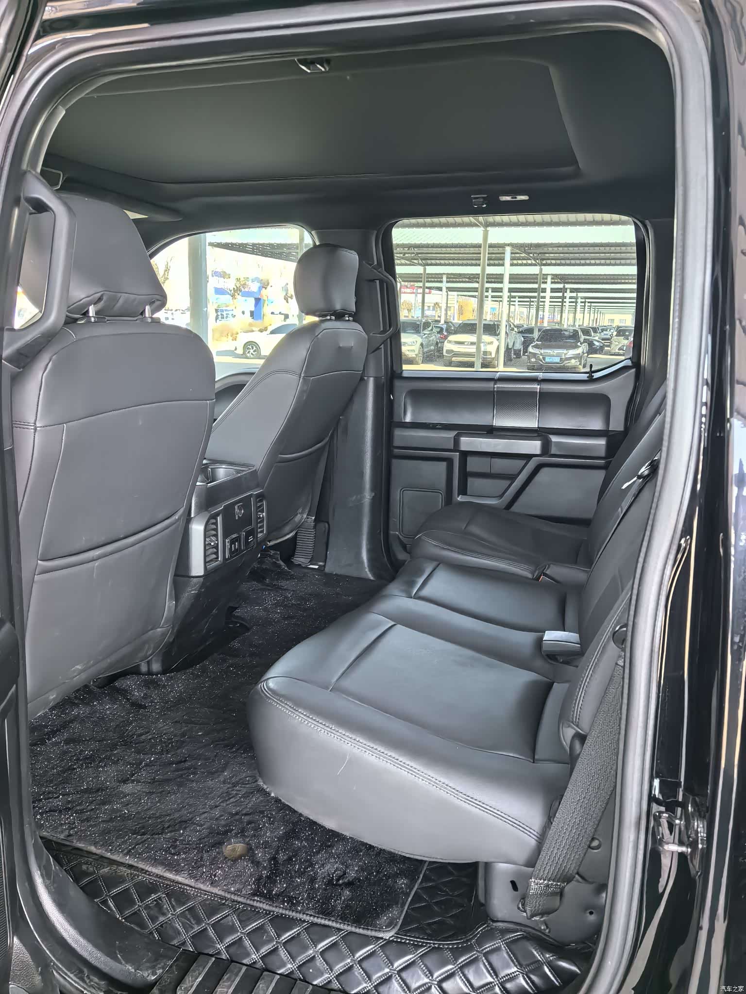 Ford F-150, 2019 все фото