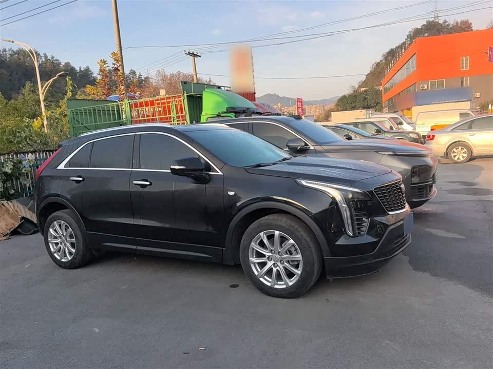 Cadillac XT4