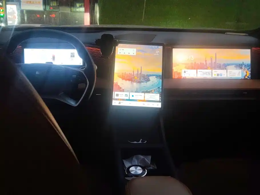 Geely Galaxy Galaxy L7