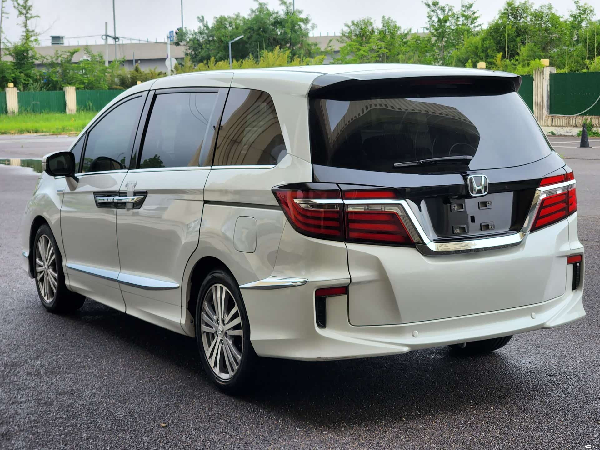 Honda Elysion, 2018 4