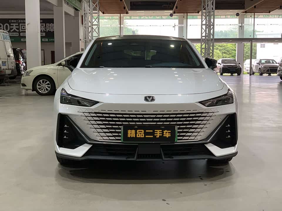 Changan UNI-V Smart iDD